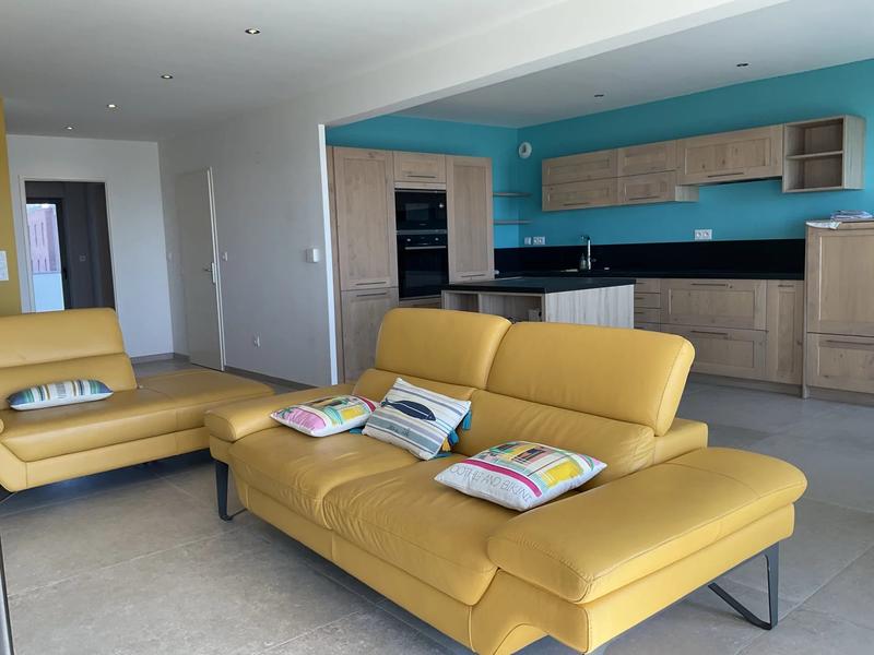 Appartement - 96 m² - 4 pièces