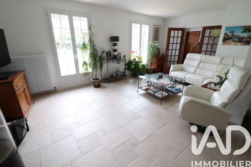Maison - 137 m² - 7 pièces