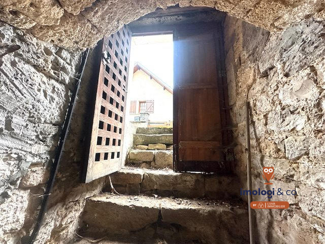 Maison ancienne - 144 m² - 7 pièces