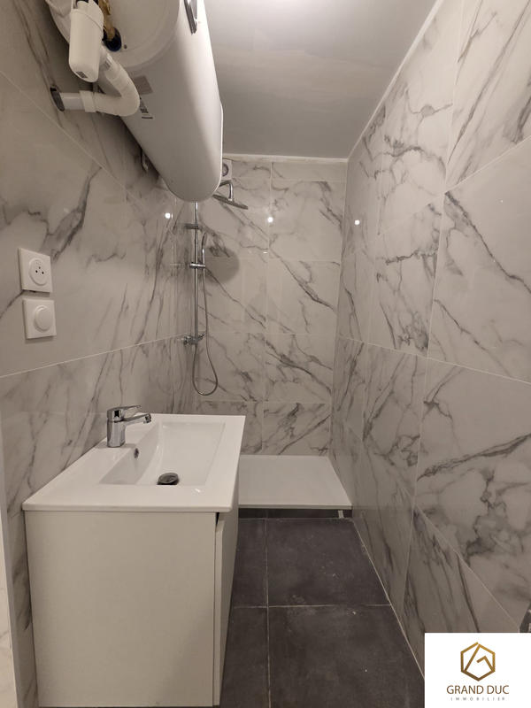 Appartement - 57 m² - 3 pièces