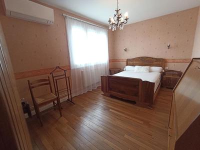 Maison - 89 m² - 5 pièces