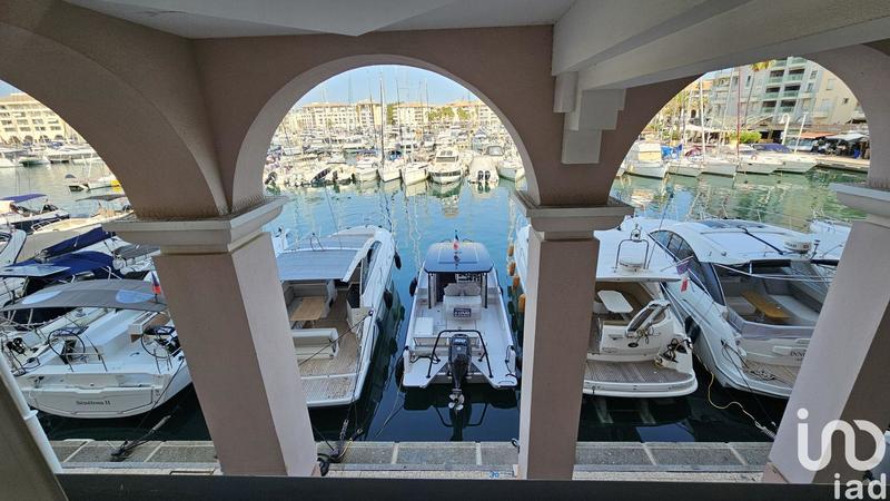 Local commercial - 84 m² - 3 pièces