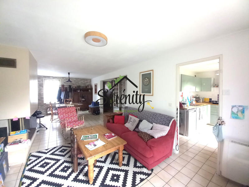 Maison - 100 m² - 6 pièces