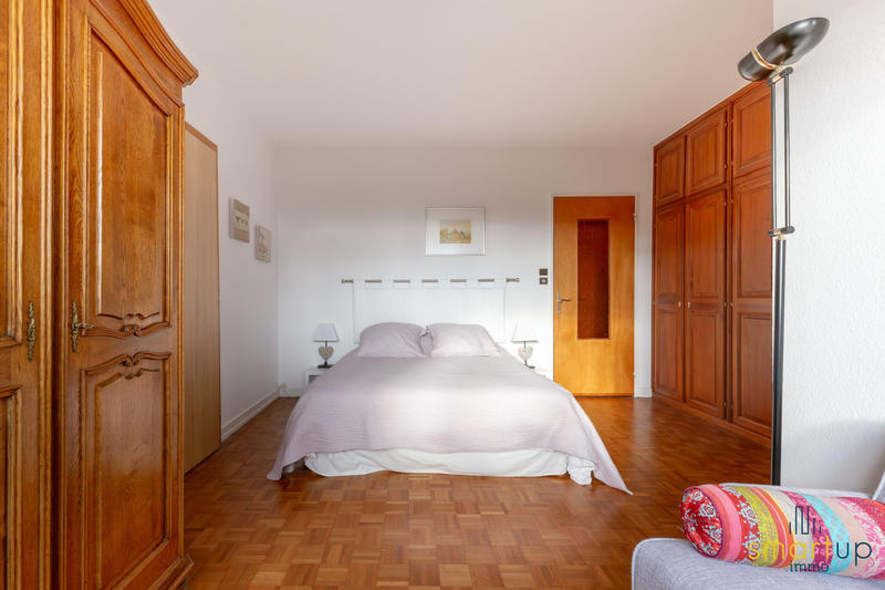 Maison traditionnelle - 130 m² - 4 pièces