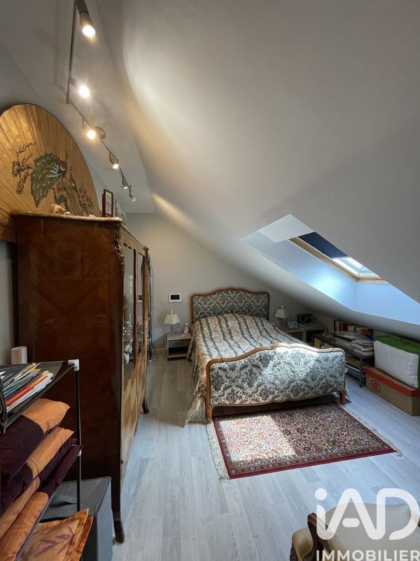 Maison - 175 m² - 7 pièces