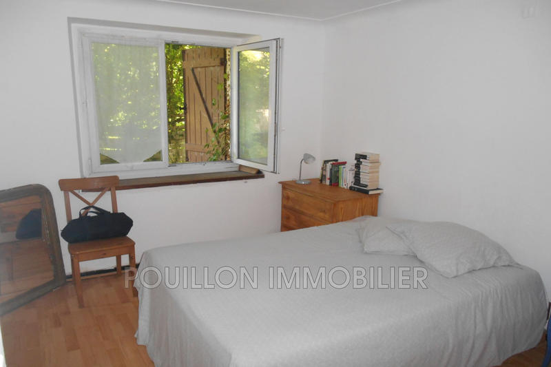 Maison - 241 m² - 8 pièces