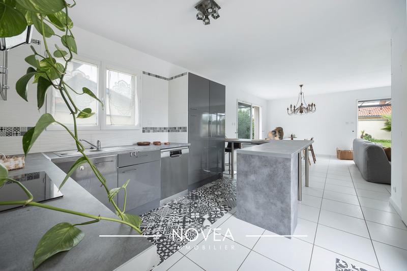 Maison contemporaine - 142 m² - 5 pièces