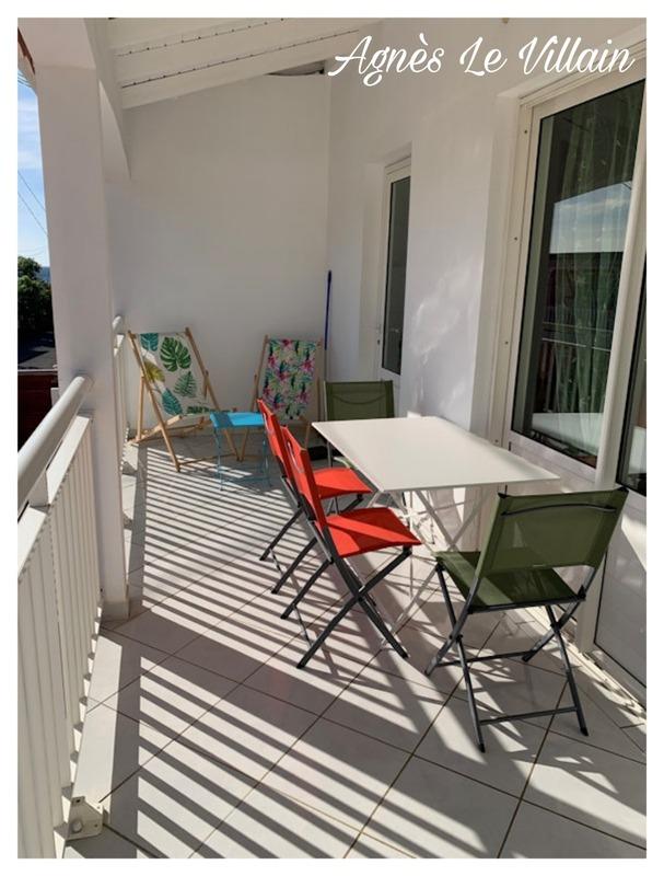 Maison - 215 m² - 10 pièces