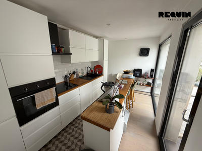 Maison - 102 m² - 6 pièces