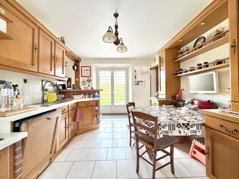 Maison - 168 m² - 6 pièces