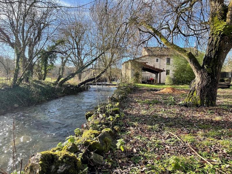 Maison - 161 m² - 5 pièces