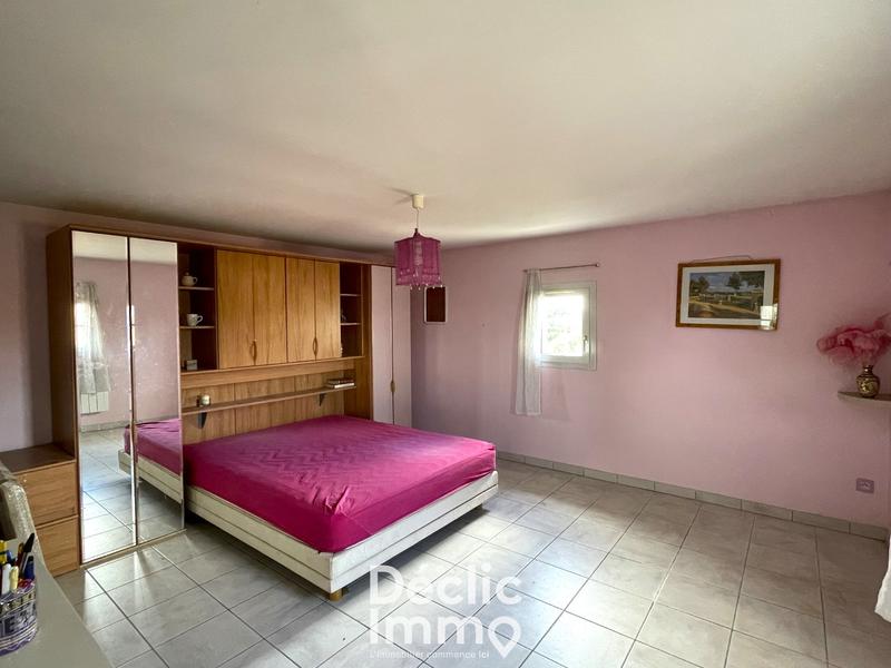 Maison - 180 m² - 6 pièces