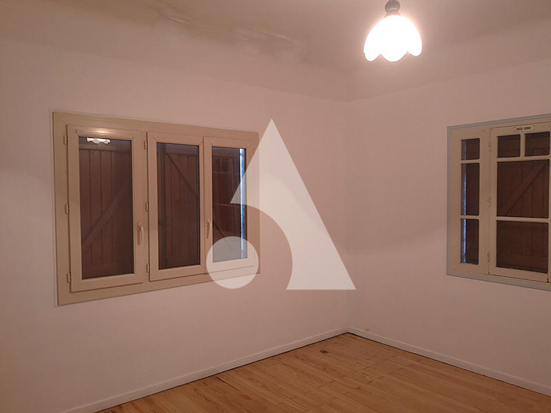 Maison - 75 m² - 4 pièces