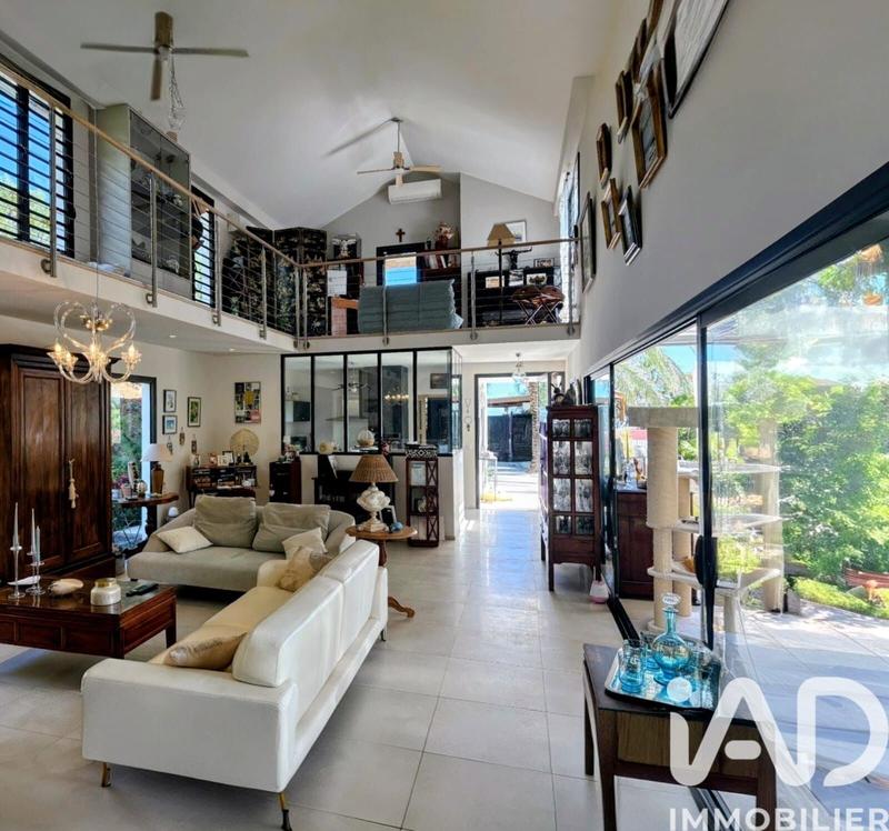 Maison de maîtres - 185 m² - 6 pièces