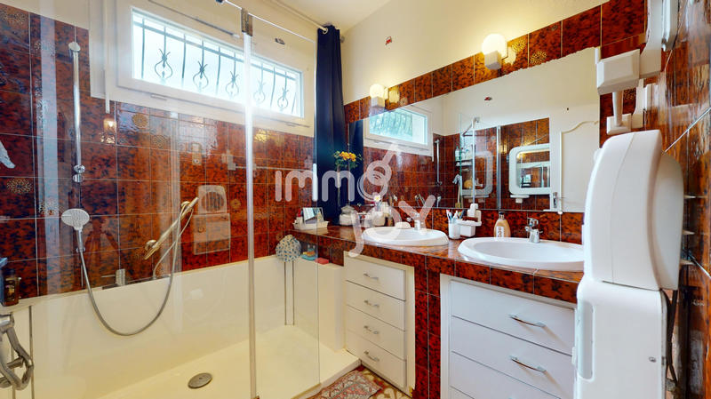 Maison - 164 m² - 6 pièces