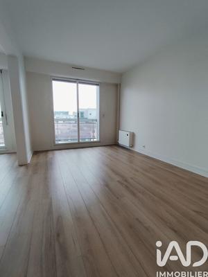 Appartement - 93 m² - 4 pièces