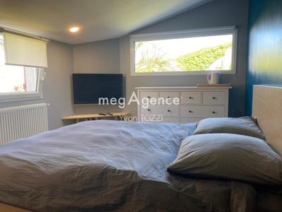 Maison - 173 m² - 8 pièces