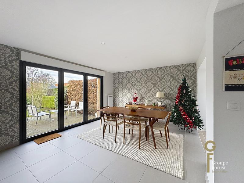 Maison - 157 m² - 5 pièces