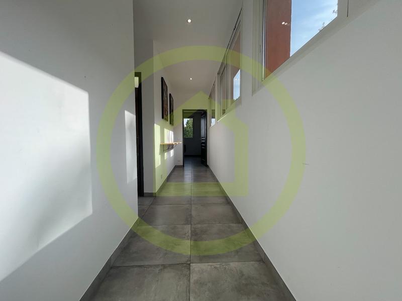 Appartement - 82 m² - 3 pièces