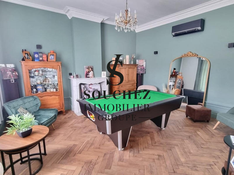 Maison - 188 m² - 7 pièces