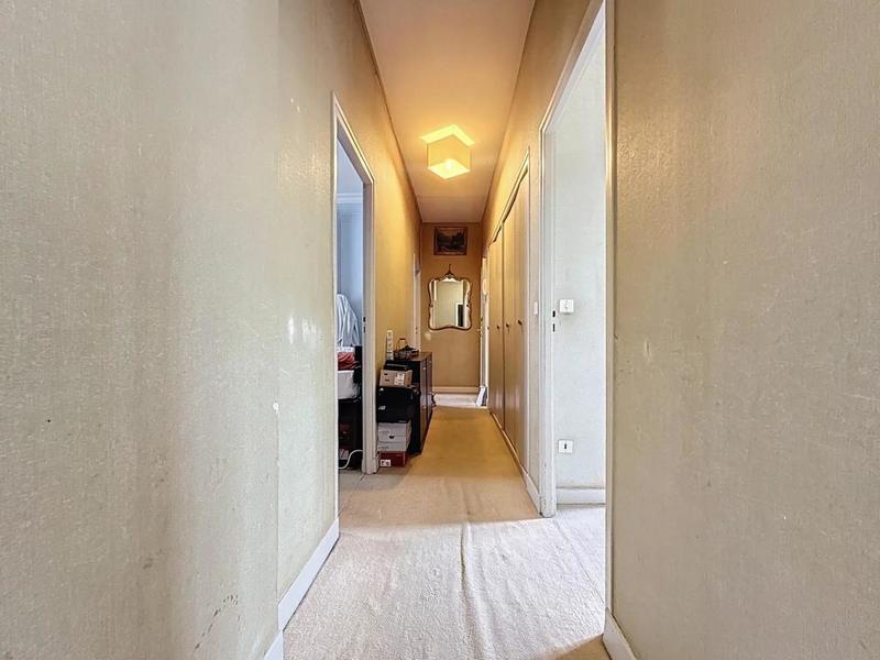 Appartement - 102 m² - 5 pièces