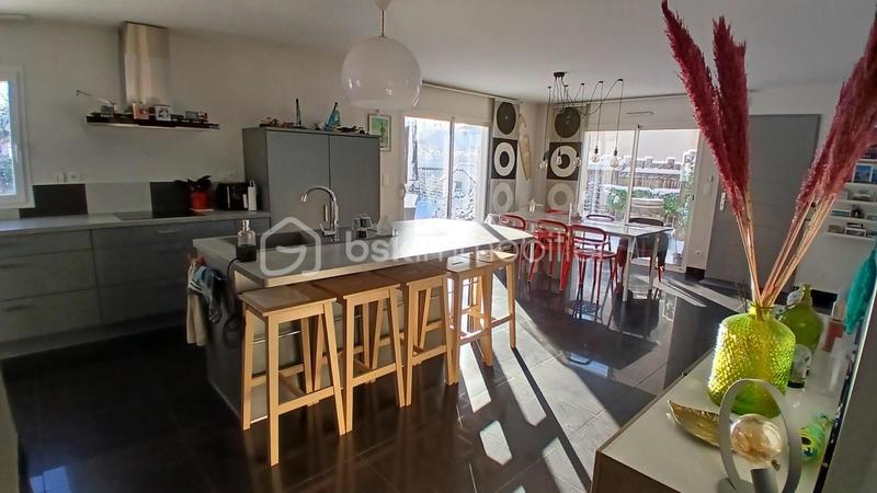 Maison - 89 m² - 4 pièces