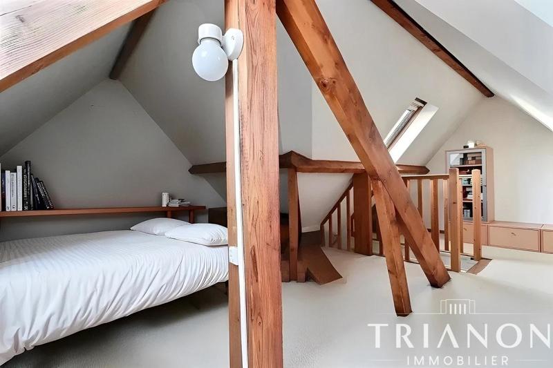 Maison - 184 m² - 8 pièces