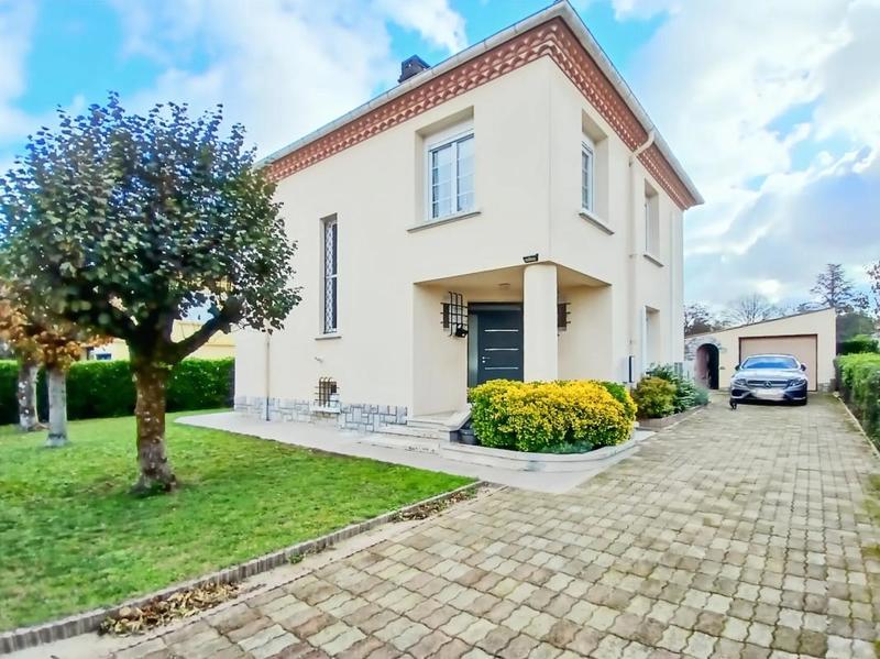 Maison - 126 m² - 6 pièces