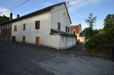 Immeuble - 207 m² - 8 pièces