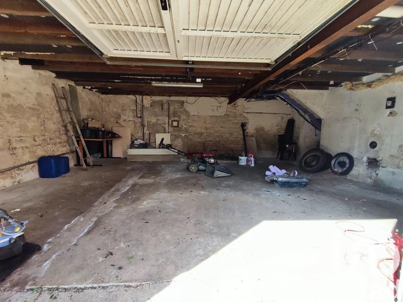 Maison - 200 m² - 7 pièces