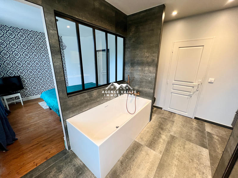 Maison ancienne - 105 m² - 5 pièces