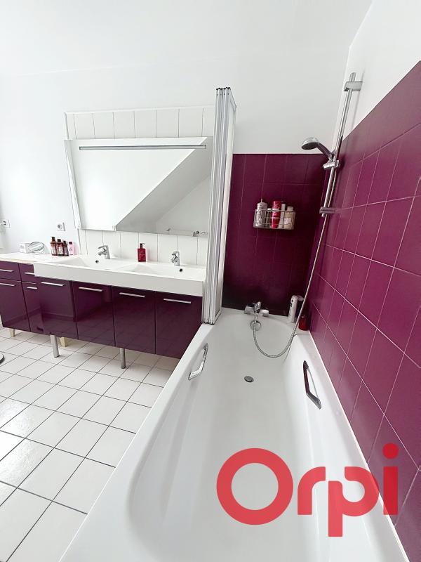 Maison - 175 m² - 6 pièces