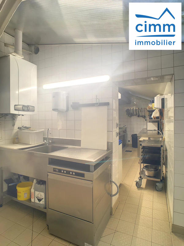 Fonds de commerce - Magasins - 93 m²