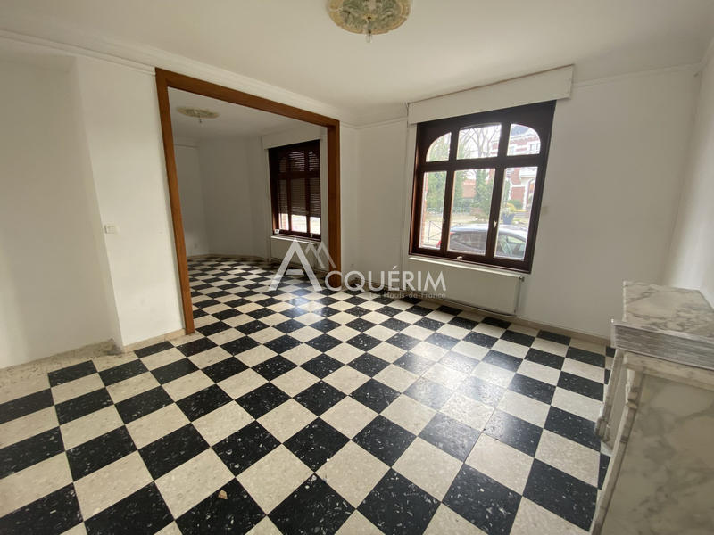 Maison - 160 m² - 5 pièces