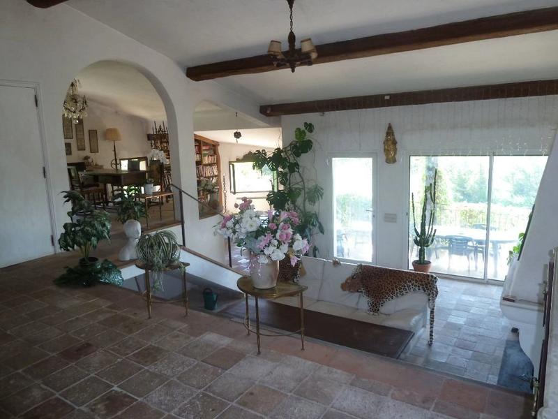 Villa - 200 m² - 7 pièces