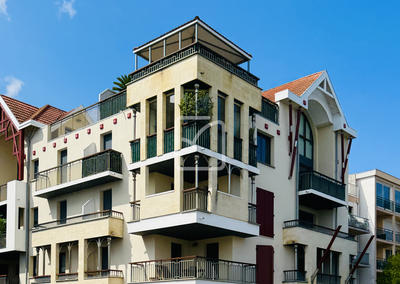 Appartement - 116 m² - 5 pièces