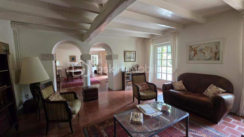 Moulin - 390 m² - 10 pièces