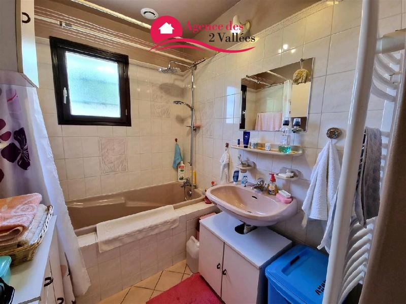 Maison - 100 m² - 6 pièces