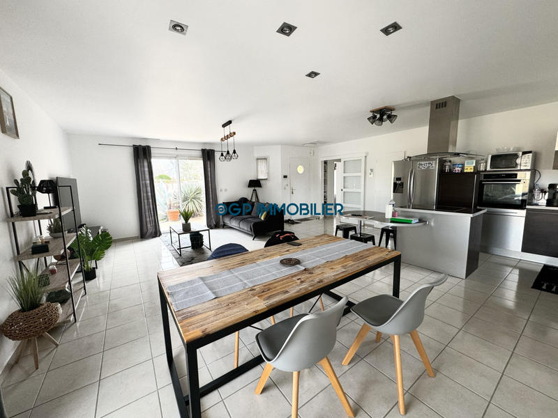 Maison - 147 m² - 6 pièces