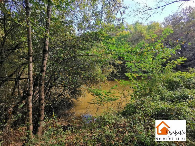 Maison - 235 m² - 8 pièces