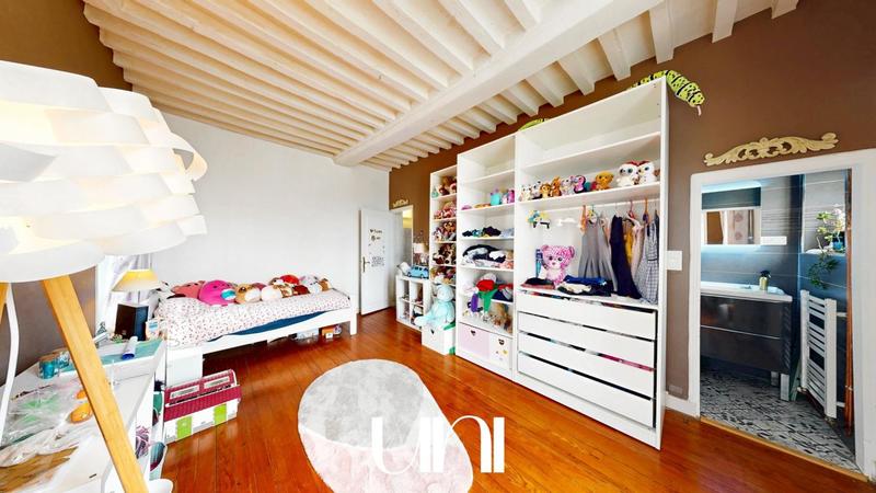 Maison - 165 m² - 6 pièces