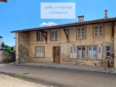 Maison de village - 196 m² - 8 pièces