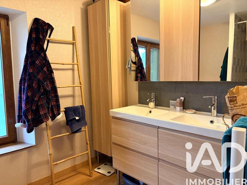 Maison de village - 190 m² - 7 pièces