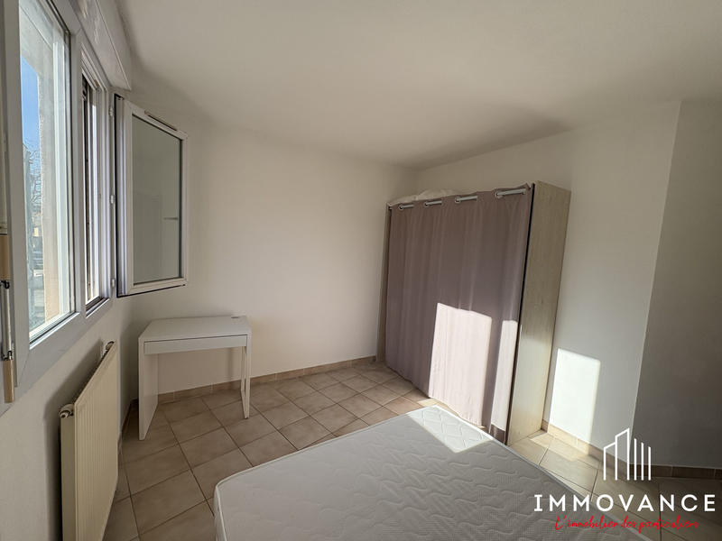 Appartement - 82 m² - 4 pièces