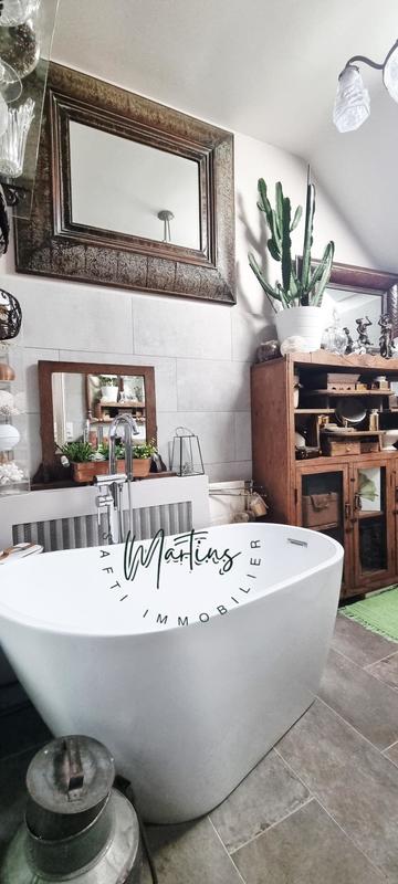 Maison - 100 m² - 5 pièces