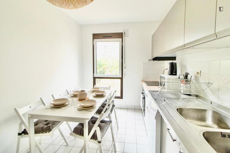 Chambre - 15 m² - 5 pièces