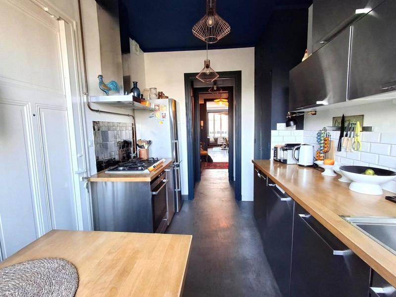 Appartement - 92 m² - 4 pièces