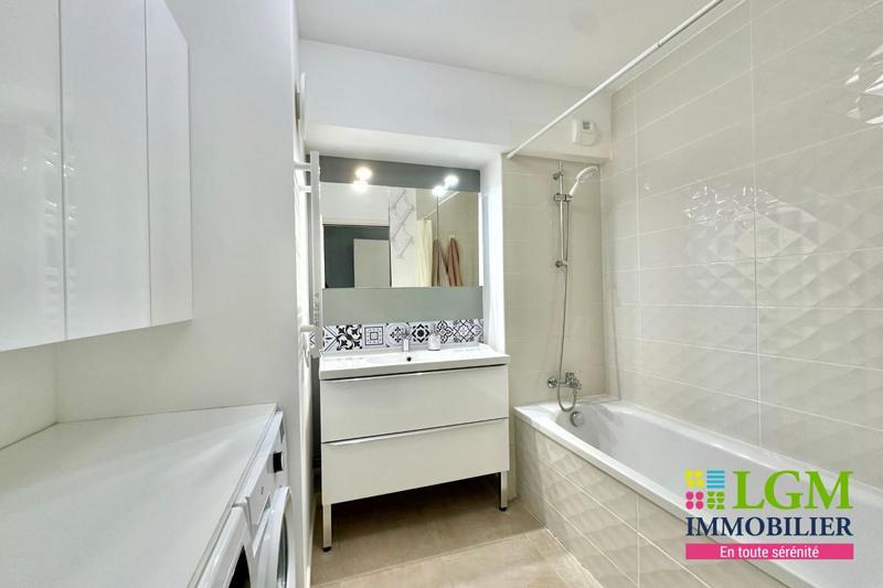 Appartement - 74 m² - 3 pièces