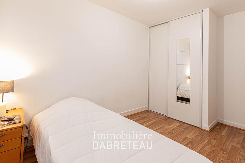 Chambre - 84 m² - 4 pièces