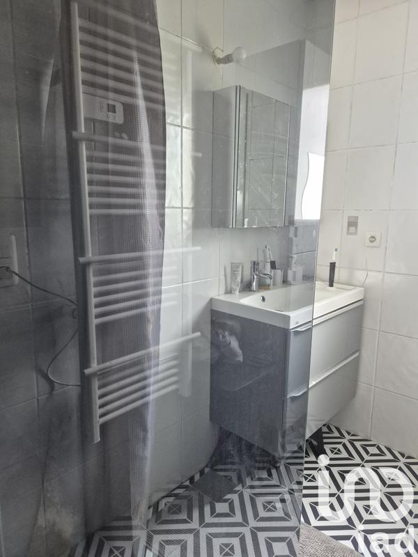 Maison - 91 m² - 5 pièces